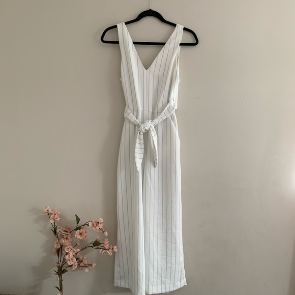 Wilfred Écoulement V Jumpsuit white navy pinstripe - Picture 7 of 11